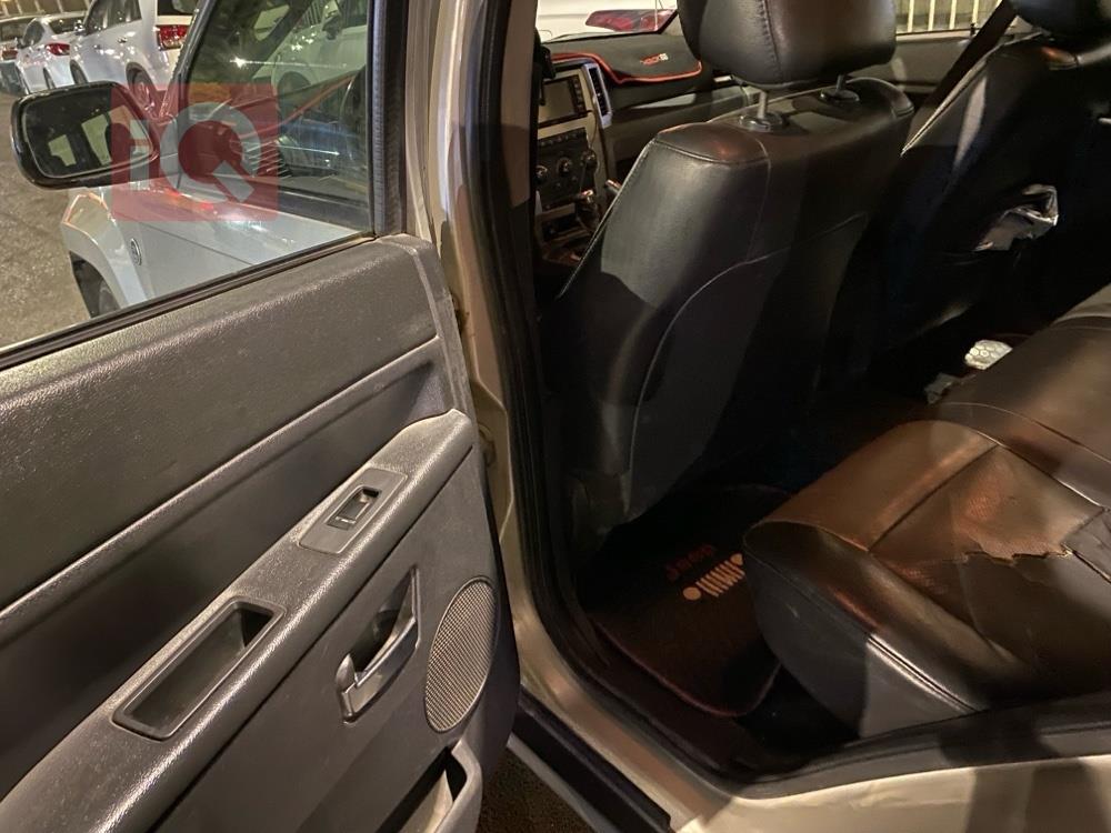 جيب جراند شيروكي